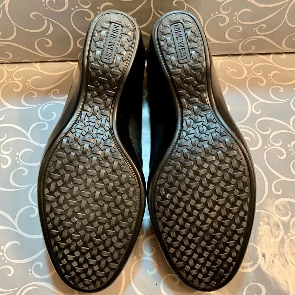 Black Nine West Slip on Wedge Heel 2.5”Heel 7M